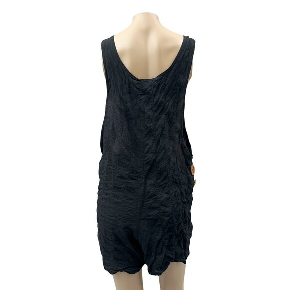 V-Neck Front Pockets Sleeveless Romper Wooden Buttons Crinkled Texture Black M - Picture 2 of 10